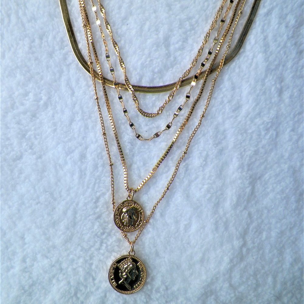 Forever 21 Multilayer Chains Necklace British Coins